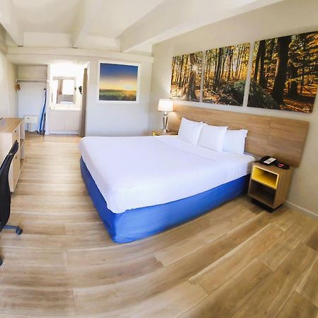 Days Inn By Wyndham Denver Downtown Bagian luar foto