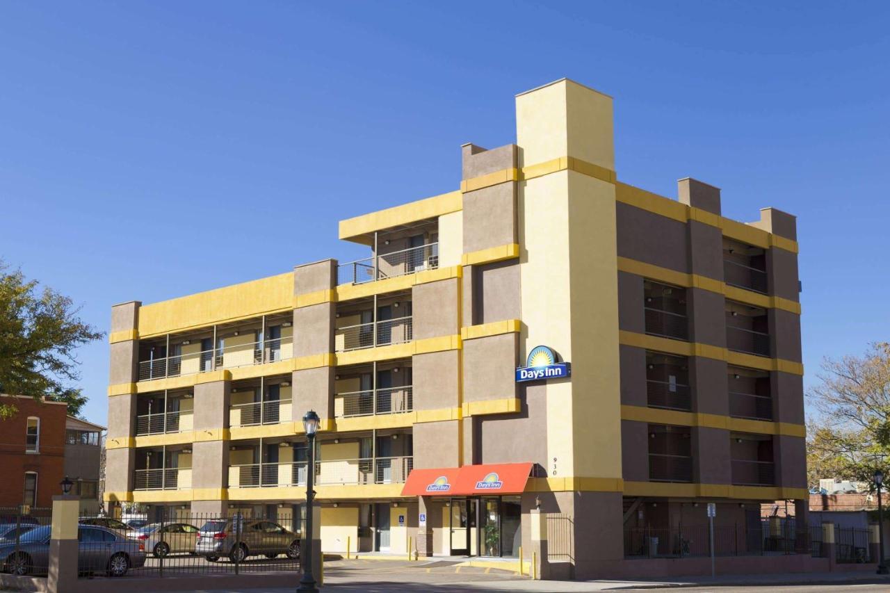 Days Inn By Wyndham Denver Downtown Bagian luar foto