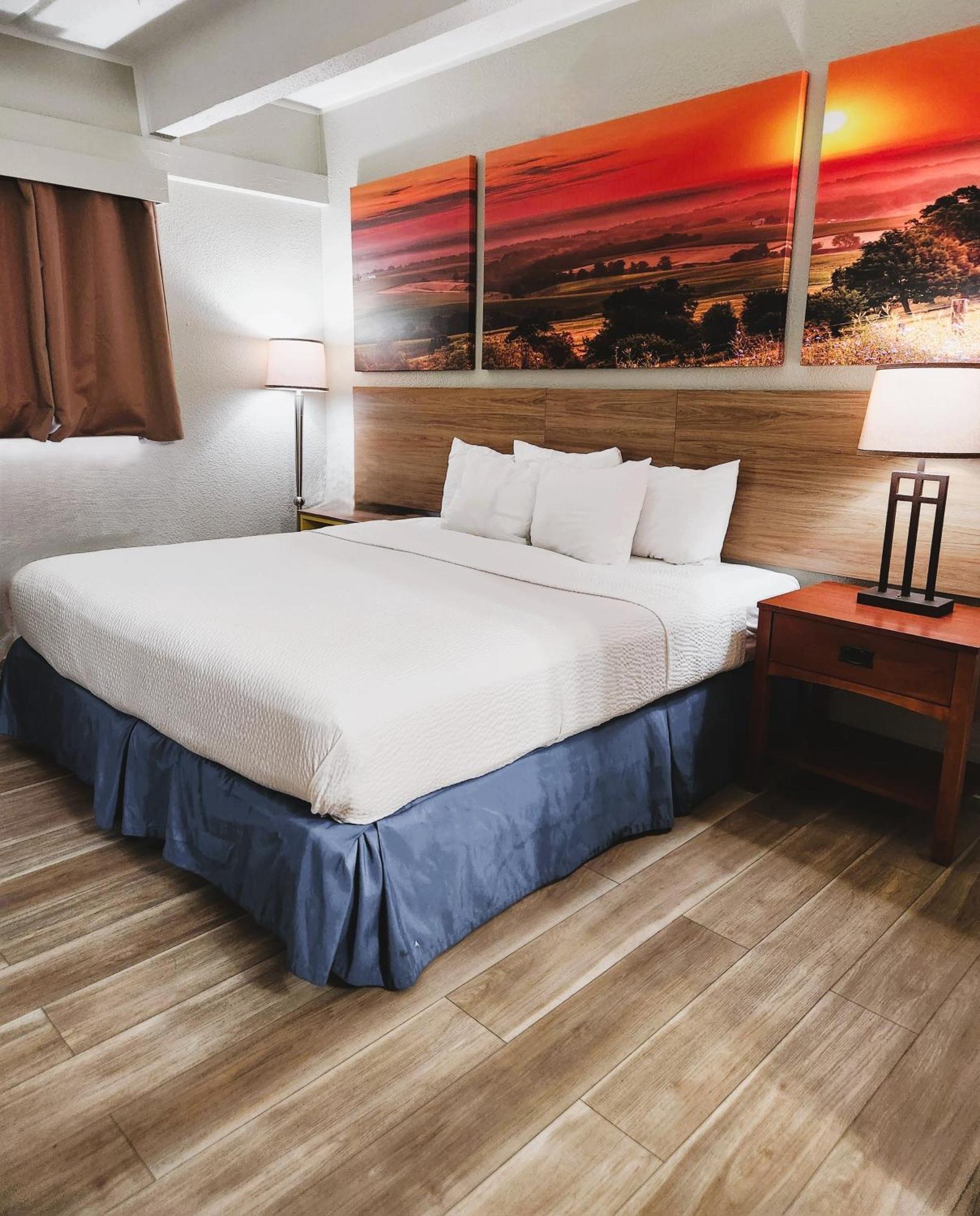 Days Inn By Wyndham Denver Downtown Bagian luar foto