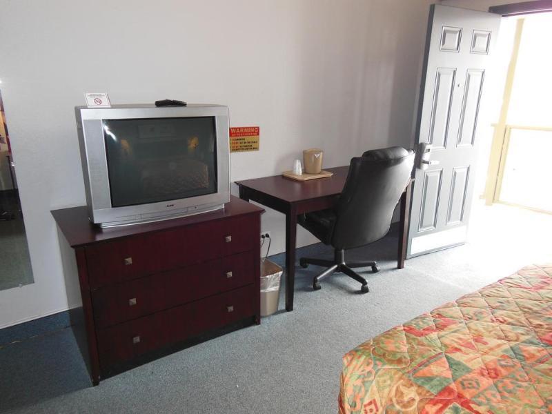 Days Inn By Wyndham Denver Downtown Bagian luar foto