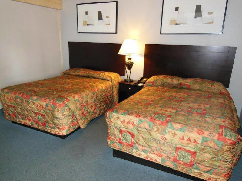 Days Inn By Wyndham Denver Downtown Bagian luar foto