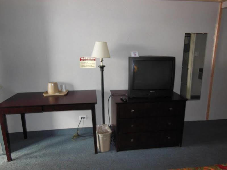 Days Inn By Wyndham Denver Downtown Bagian luar foto